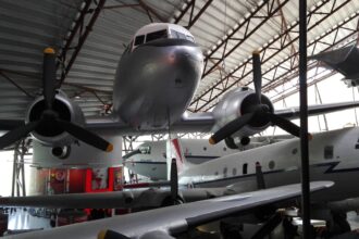 Cosford – unde istoria aviației stă la sol