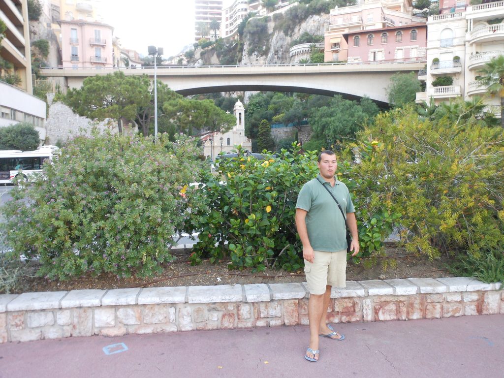 Pe străzile din Monaco, acolo unde traseul urban devine în fiecare an celebrul circuit de Formula 1