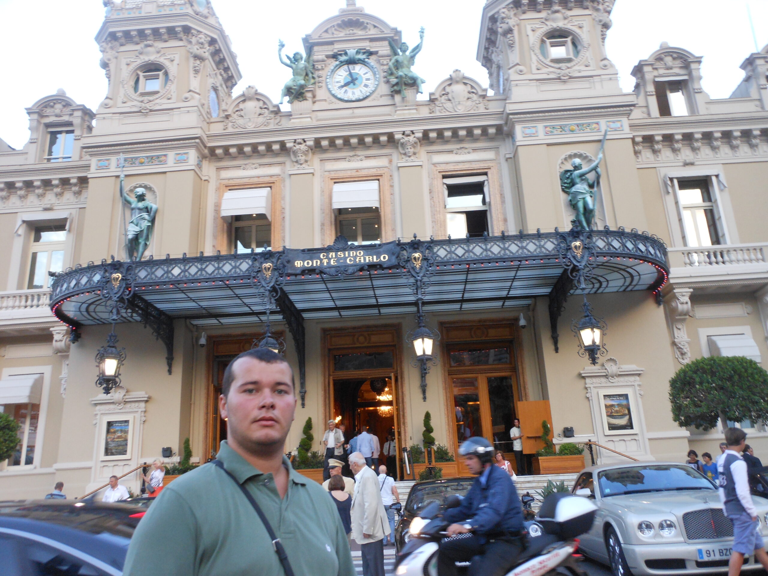 Monaco – între Palatul Princiar și luxul din Monte Carlo